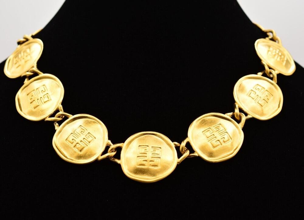 Givenchy Vintage 4G Coin Logo Collar Necklace Brushed Gold Chunky Signed Bin7A